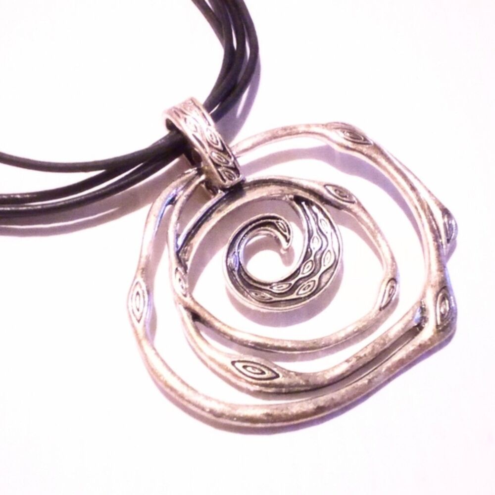 Premier Designs Silver Tone Swirl Circle Pendant Necklace Black Cord Necklace - Picture 3 of 5